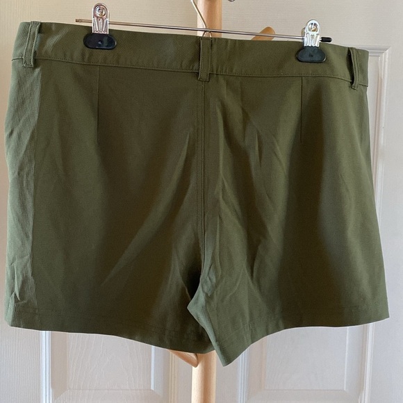 Olive Green activewear shorts. - Picture 2 of 7
